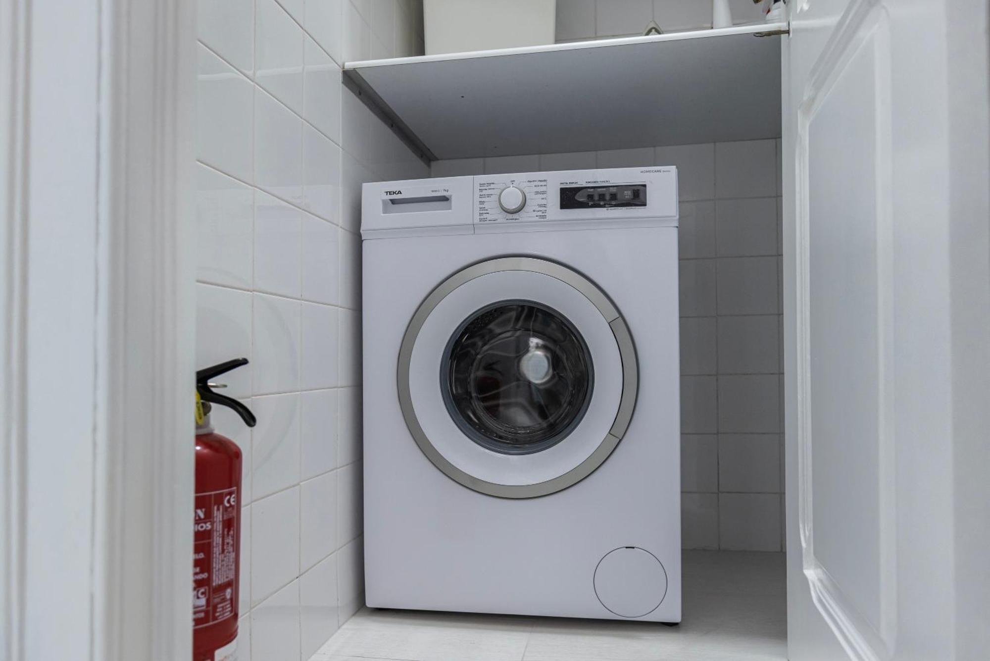 Apartamento Moderno Com Terraco Lisabona Exterior foto