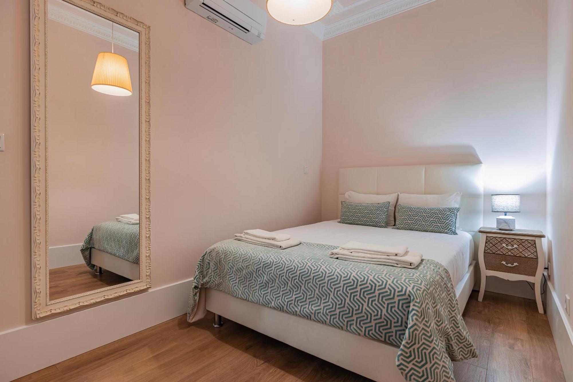 Apartamento Moderno Com Terraco Lisabona Exterior foto